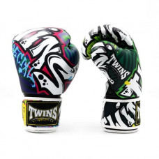Боксерские перчатки Twins Special FBGVL4-68 Graffiti 12 oz