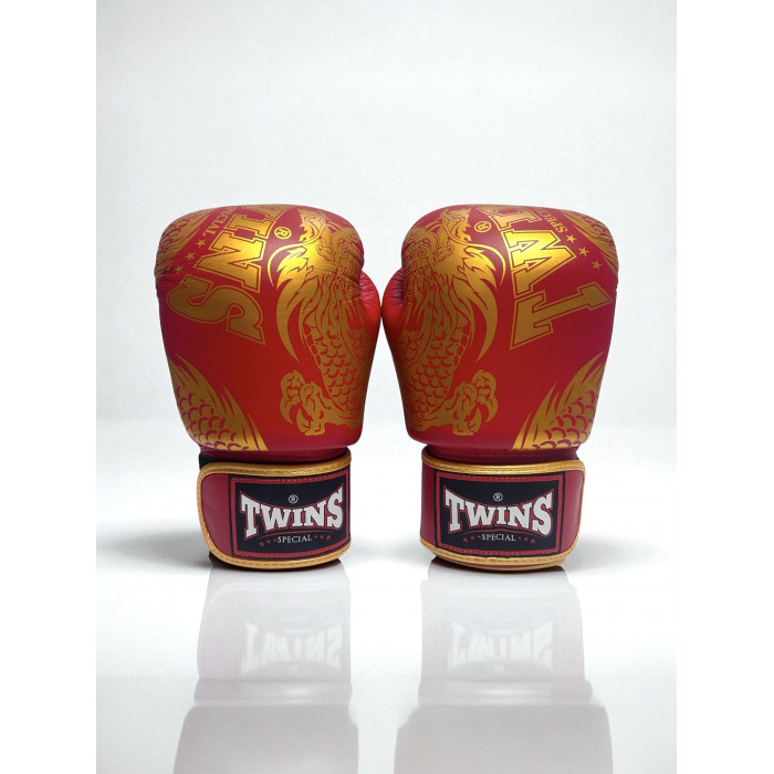 Боксерские перчатки TWINS Special FBGVL3-49 red 14 oz