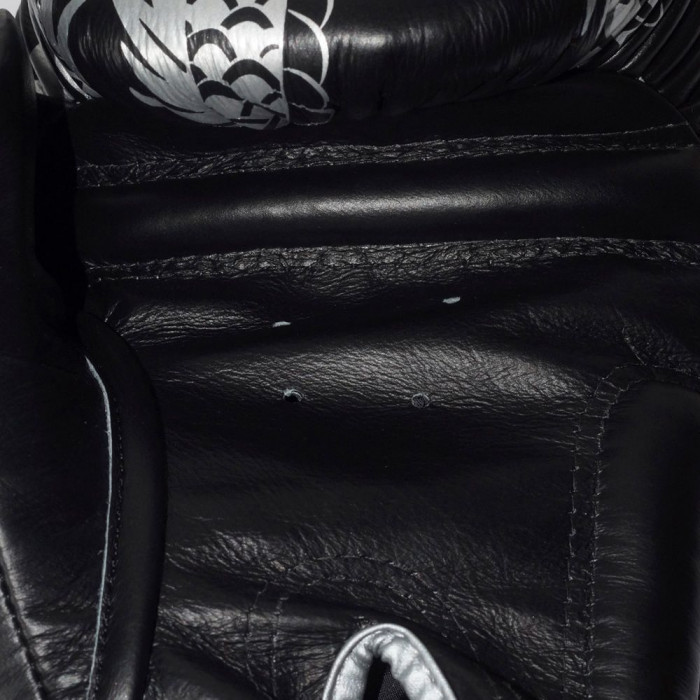Боксерские перчатки TWINS Special FBGVL3-49 black silver 14 oz