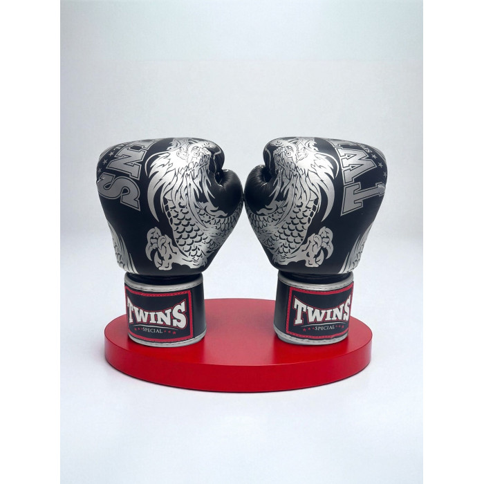 Боксерские перчатки TWINS Special FBGVL3-49 black silver 16 oz