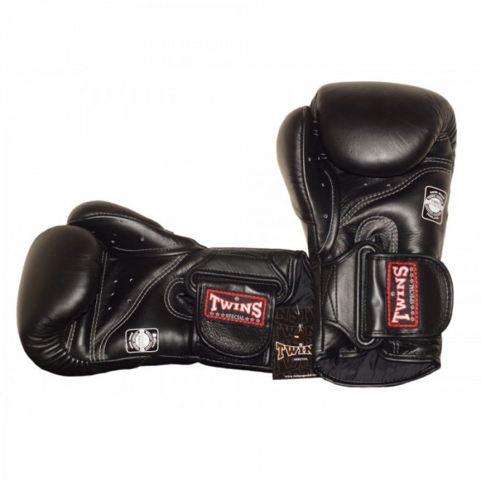 Боксерские перчатки BGVL6 black 16 oz