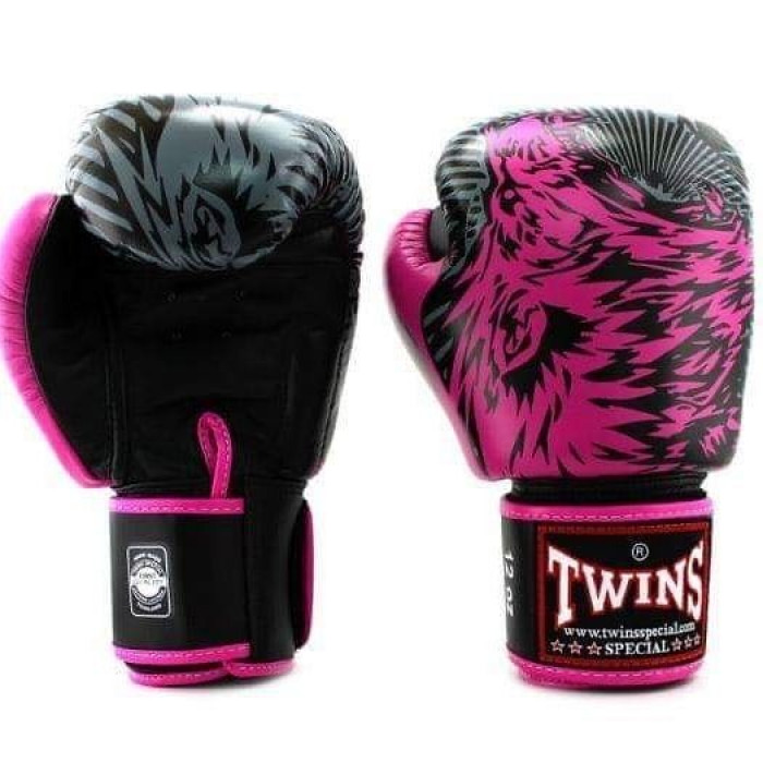 Боксерские перчатки Twins Special FBGVL50 pink 10 oz