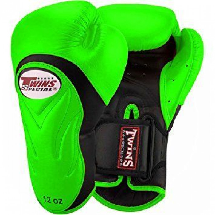 Боксерские перчатки BGVL6 black-green 10 oz