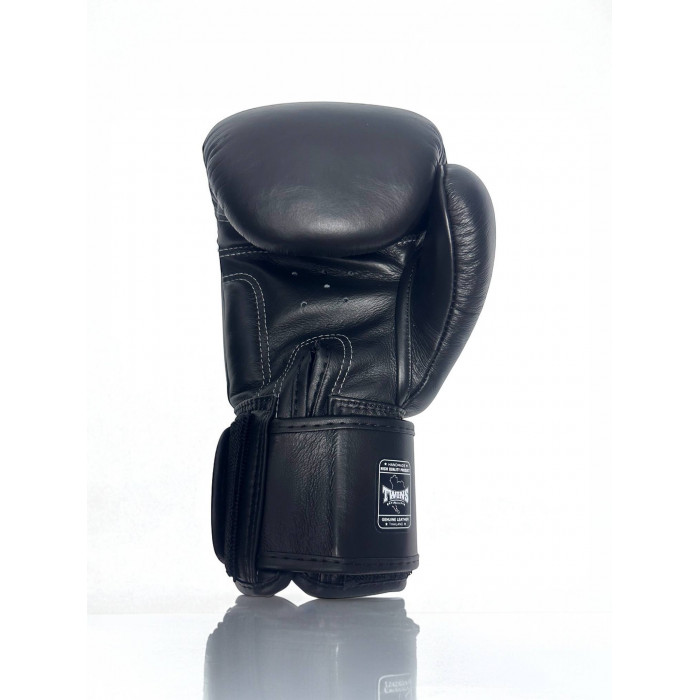 Боксерские перчатки Twins Special BGVL3 black 8 oz