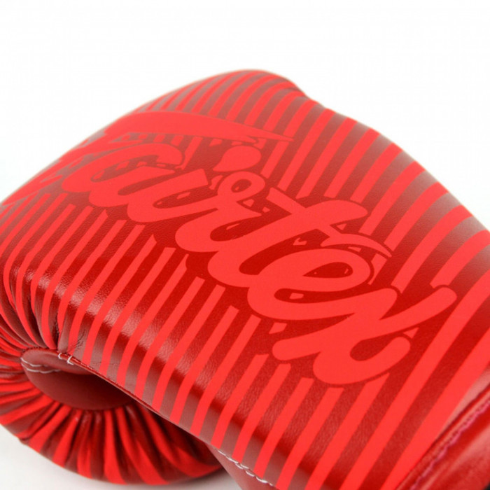 Боксерские перчатки Fairtex BGV14 Minimalisma 10 oz