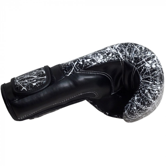 Боксерские перчатки Fairtex BGV14 Painter black 10 oz