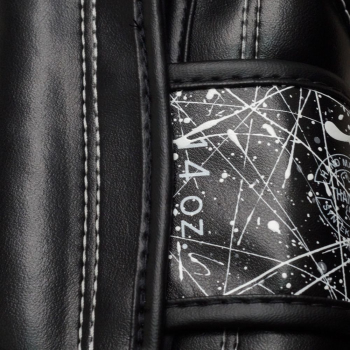 Боксерские перчатки Fairtex BGV14 Painter black 10 oz