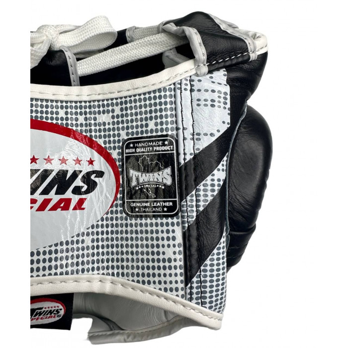 Шлем боксерский Twins Special FHGL3-TW5 white black XL