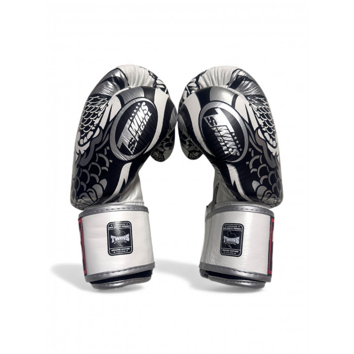 Боксерские перчатки Twins Special FBGV52 Dragon white silver 12 унций