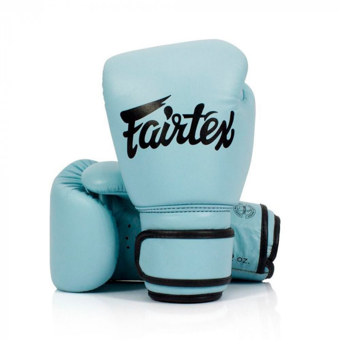 Боксерские перчатки Fairtex BGV20 light blue 16 oz