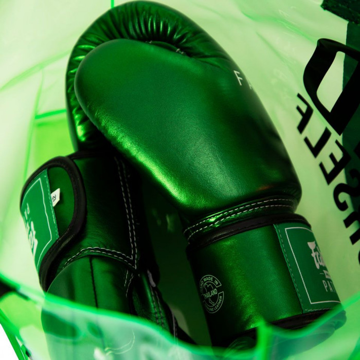 Боксерские перчатки Fairtex BGV22 green 14 oz