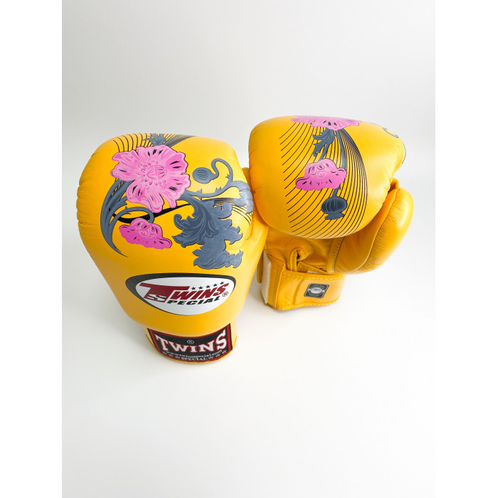 Боксерские перчатки Twins FBGVL3-13 yellow 14 oz