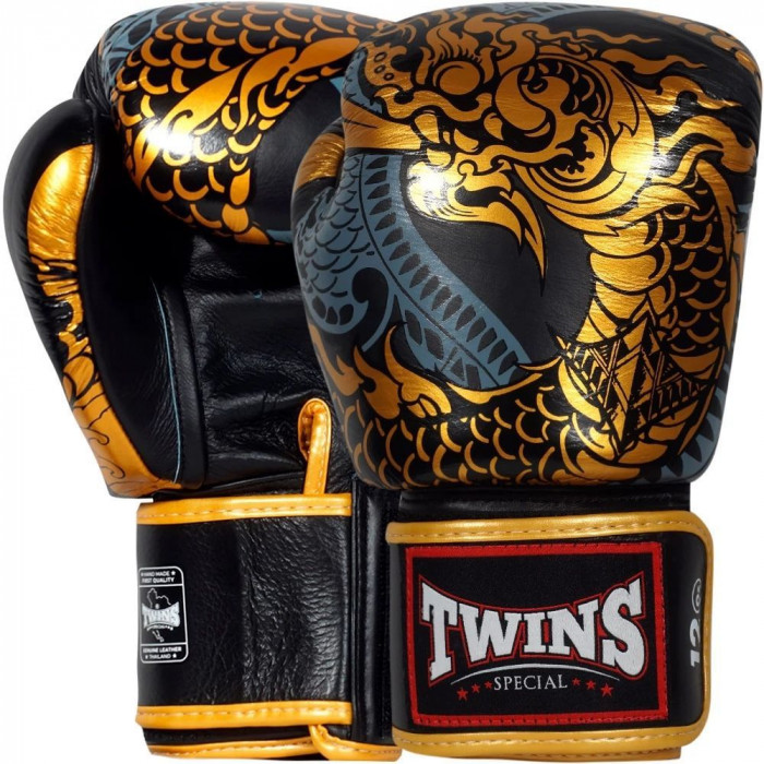 Боксерские перчатки FBGVL3-52 Dragon black gold 12 oz