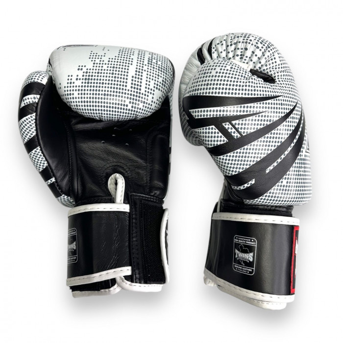 Боксерские перчатки FBGVL3-TW5 white black 12 oz