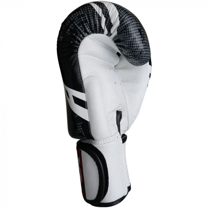 Боксерские перчатки FBGVL3-TW5 black white 14 oz