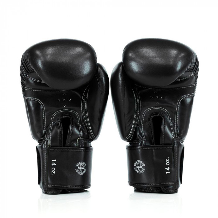 Боксерские перчатки Fairtex BGV27 black 10 oz