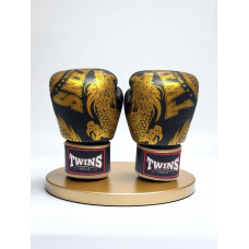 Боксерские перчатки TWINS FBGVL3-49 black gold 10 oz