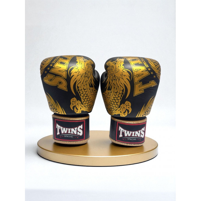 Боксерские перчатки TWINS FBGVL3-49 black gold 10 oz