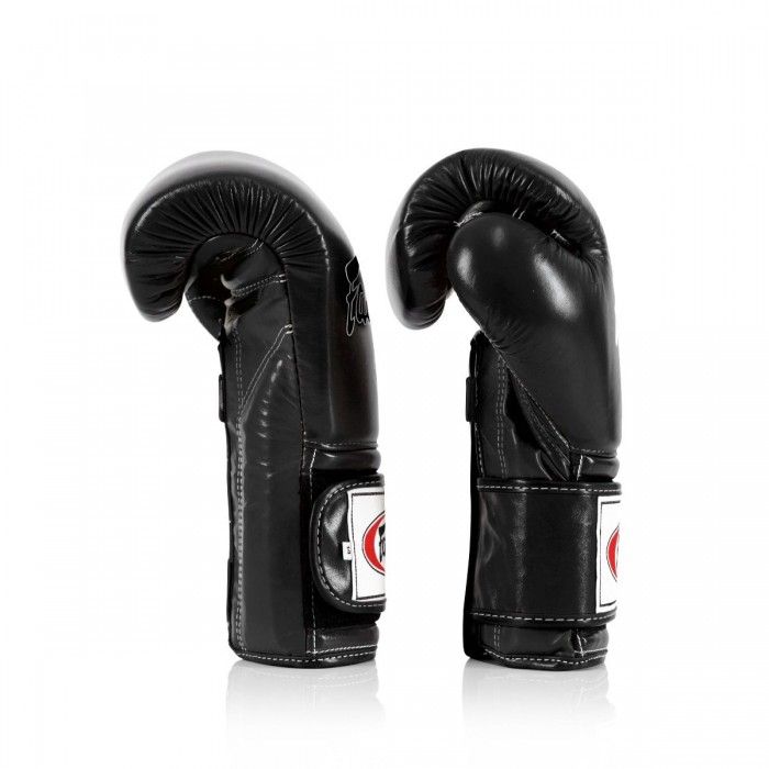 Боксерские перчатки Fairtex BGV9 black 18 oz