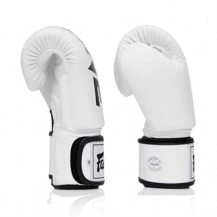 Боксерские перчатки Fairtex One ChampionShip white 14 oz