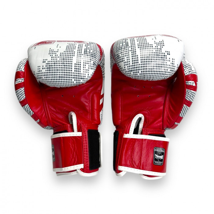Боксёрские перчатки FBGVL3-TW5 white red 14 oz