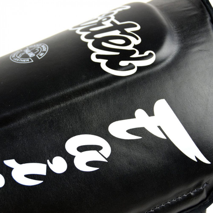 Защита голени Fairtex SP7 black M