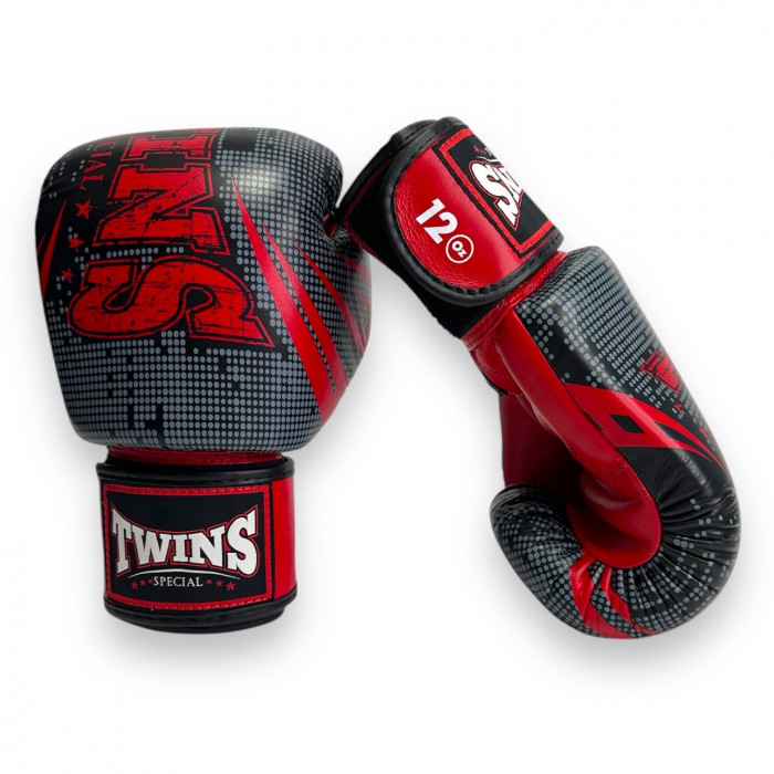 Боксёрские перчатки FBGVL3-TW5 black red 16 oz