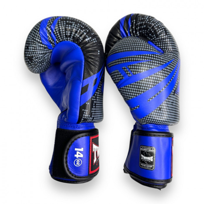 Боксёрские перчатки FBGVL3-TW5 black blue 16 oz