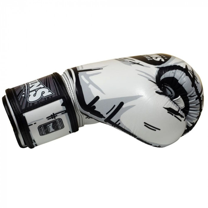 Боксёрские перчатки FBGVL4-66 comic 10 oz