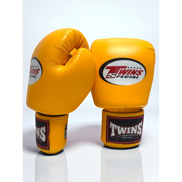 Боксерские перчатки Twins Special BGVL3 yellow 12 oz