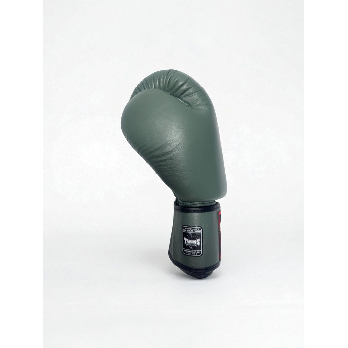 Боксерские перчатки Twins Special BGVL3 Olive 14 oz