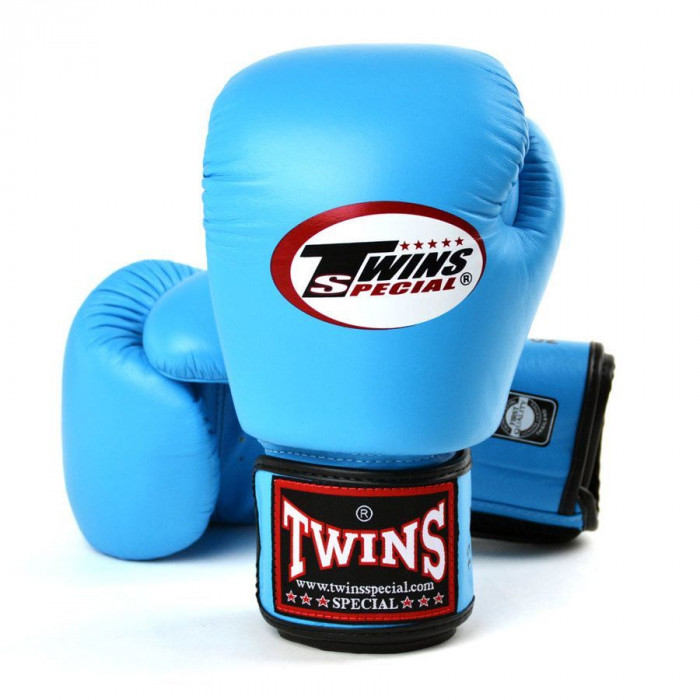 Боксерские перчатки Twins Special BGVL3 light blue 16 oz