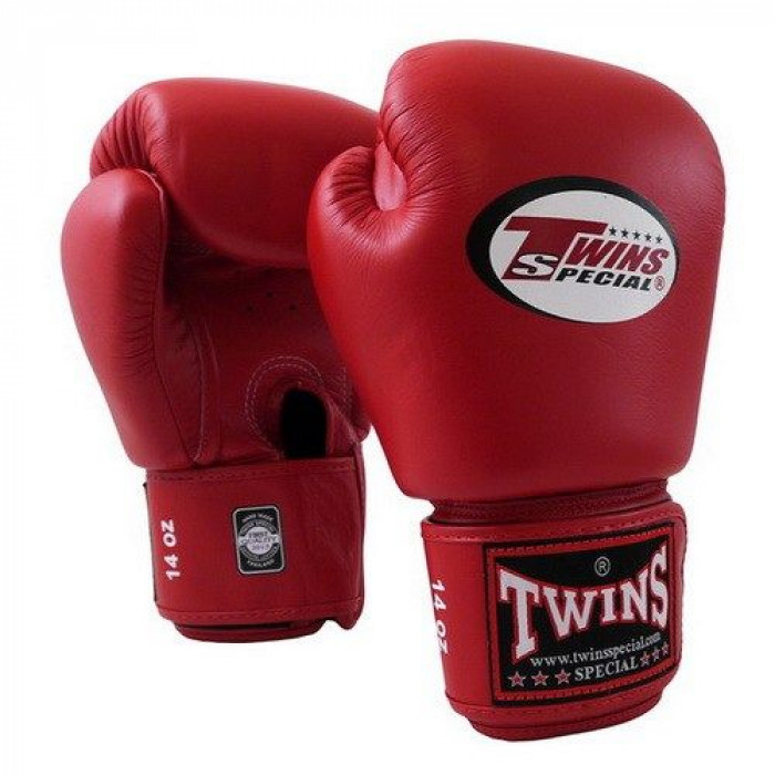 Боксерские перчатки Twins Special BGVL3 red 18 oz